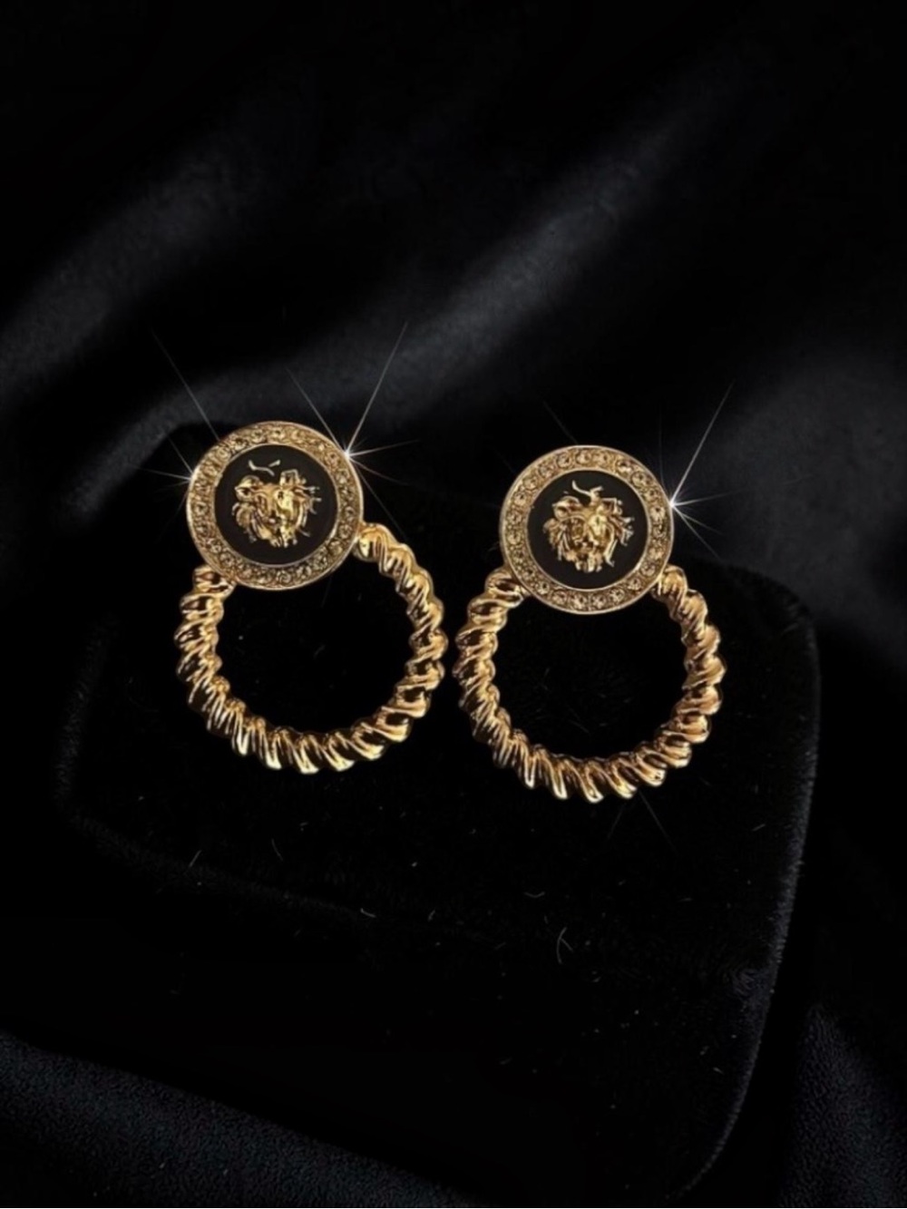 Gold Lion Head Twisted Rope Hoop Earrings - Black & Gold